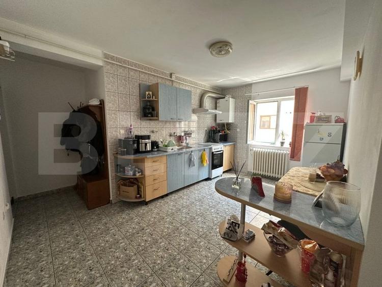 Apartament 1 camera, spatios 44m2, parcare, boxa subsol, Manastur - 1