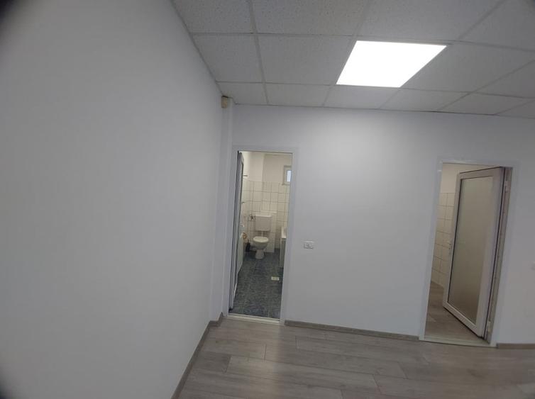 Capitol - Sala Sporturilor, spatiu birou 60 mp., recent renovat - 9