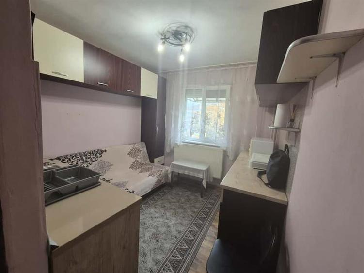 Reco Garsoniera in Oradea zona Rogerius - 1