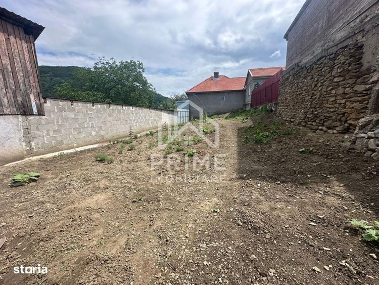 Casă cu 2 camere în Suseni