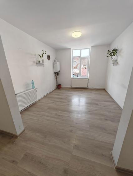 Inchiriere spatiu comercial - 5