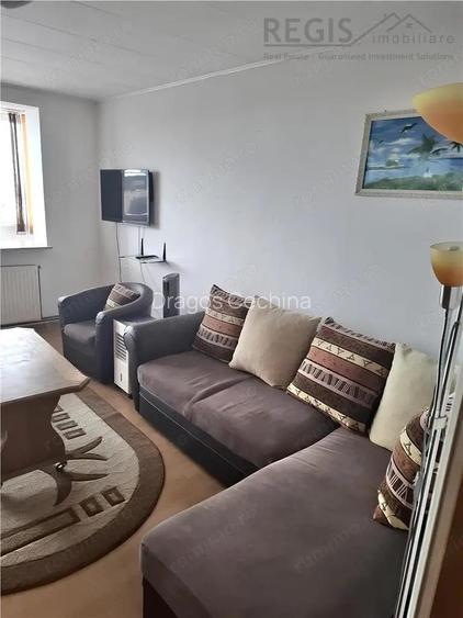 Apartament Renovat cu 2 Camere si Parcare in Astra