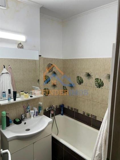 Apartament de vanzare cu 2 camere, zona Salajan - Metrou 1 Decembrie 1918 - 8