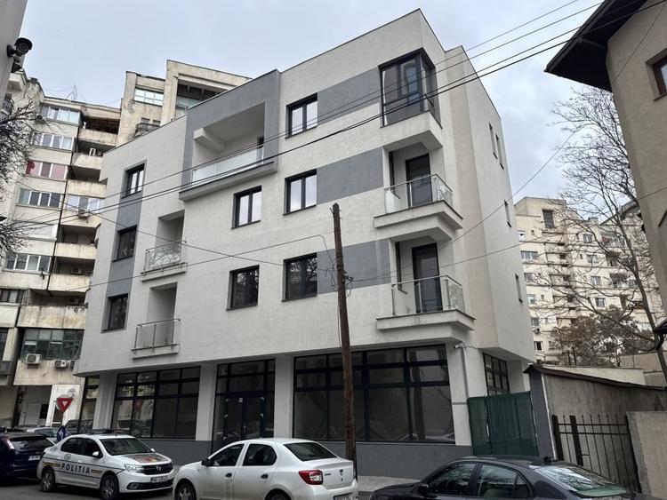 Bloc Piata Unirii - Pretabil rezidential, Airbnb, Hotel, Clinica medicala! NOU - 3