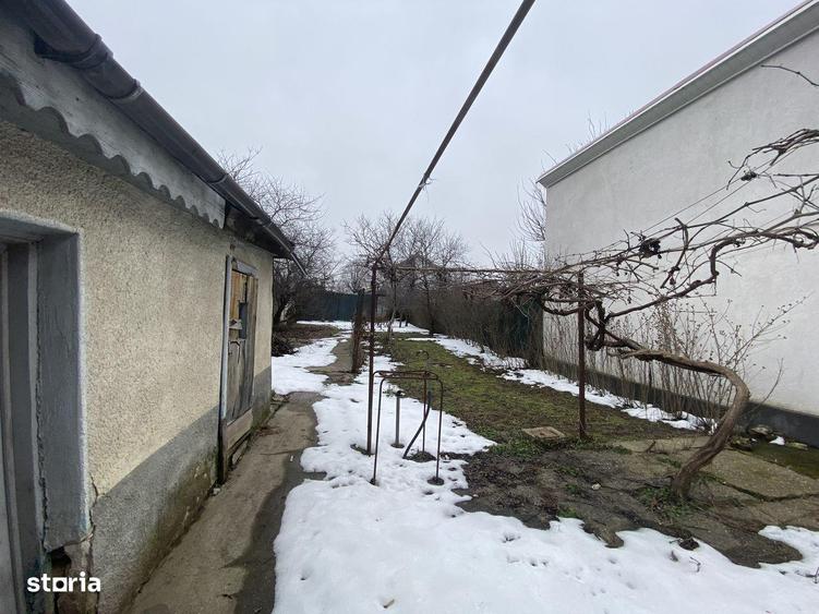 Casa, construita 2004, pre? 122000 neg str Doroban?i - 2