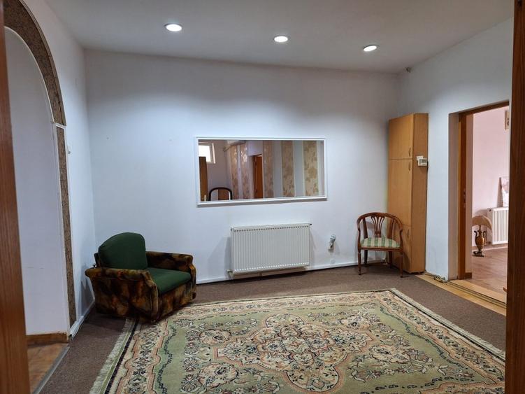 Vila fara risc seismic,renovata,izolata ext,P+1+pod inalt,9 camere,4 bai,pivnita - 20