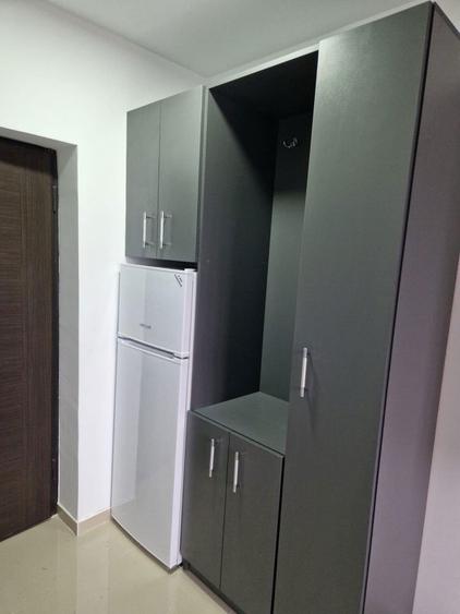 Garsoniera de inciriat iar pt cei intetesati se si vinde. - 5