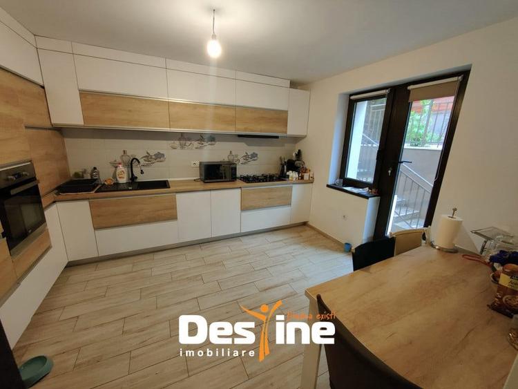 VALEA ADANCA - Casa STIL GRECESC 5 camere P+1+POD, 200 mpU - 9