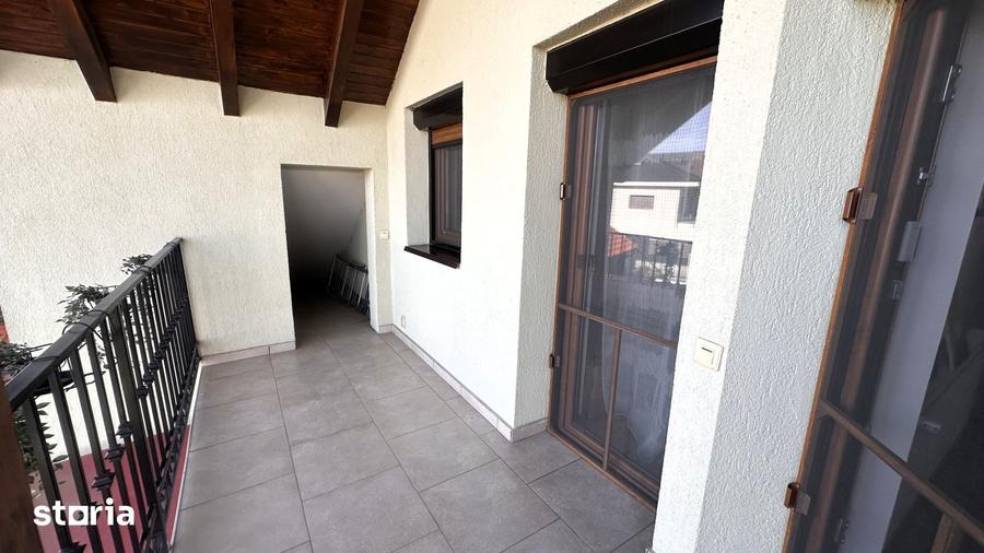 Casă cu 5 camere cu Teren 950 Mp în Șelimbăr