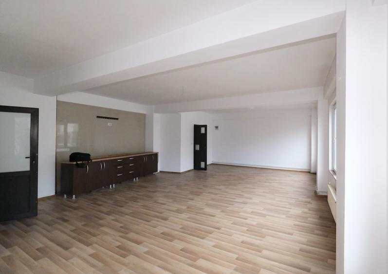 Vanzare Casa P+2+M construita in 2012 si 238 mp teren in Centrul Bucuresti - 5