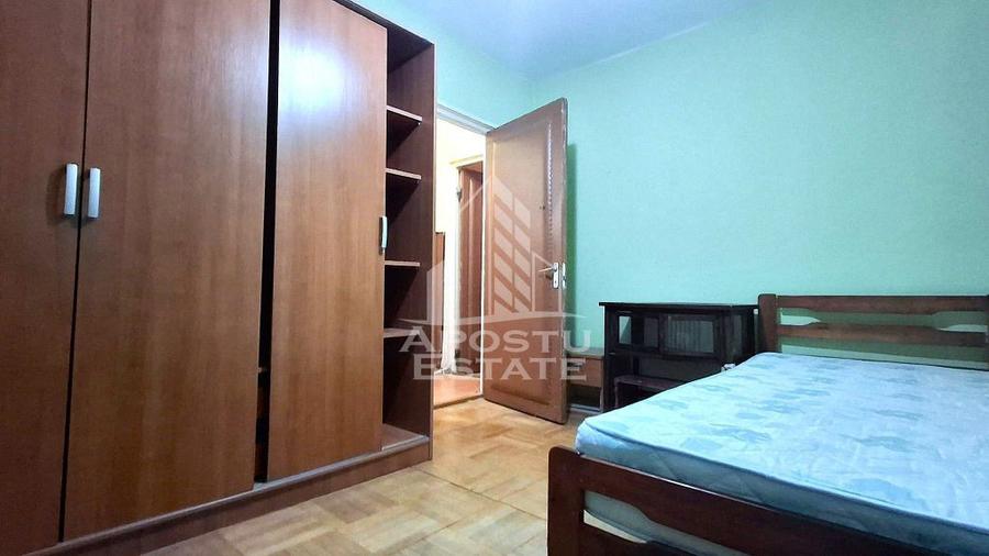 Apartament spatios, cu 2 camere decomandat - 8