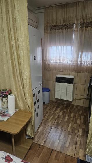 garsoniera de inchiriat - 1