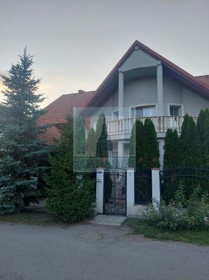 Casa de va?nzare i?n Sa?npetru - 2