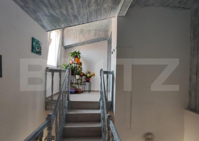 Cladire birouri de vanzare - 2