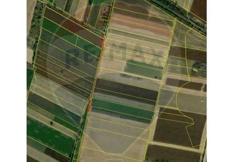 Teren intravilan 3400mp de vanzare la Santion - 1