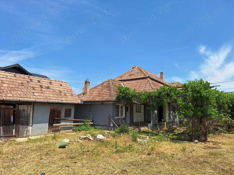 Casa si teren in Gligoresti comuna Luna - 7