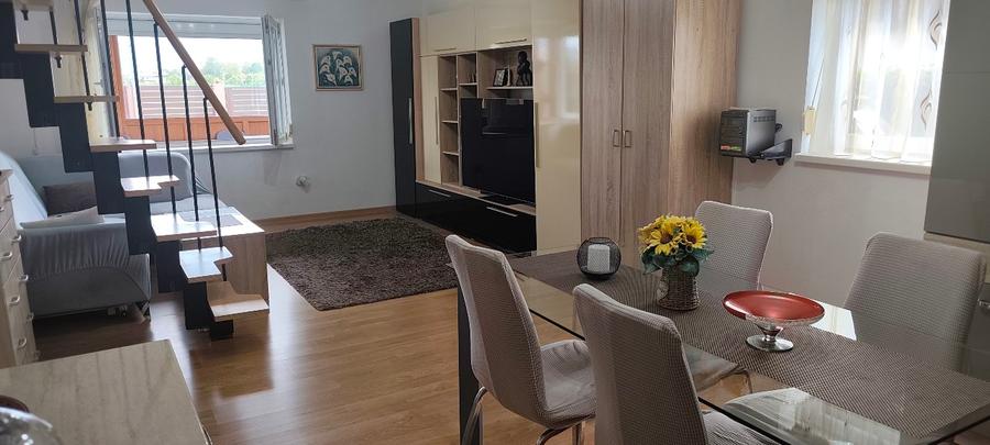 Casă și teren în Brașov, singur în curte - 13