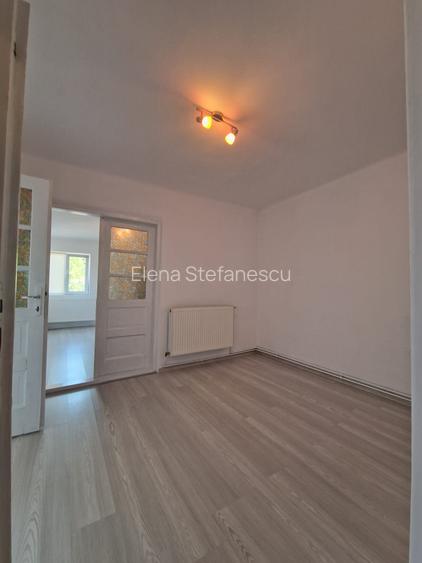 Branesti - Casa - singur curte - teren 720 mp - casa 97 mp - deschidere 13 mp