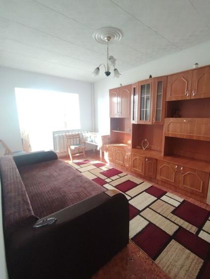 Inchiriez garsoniera zona Anda - 1