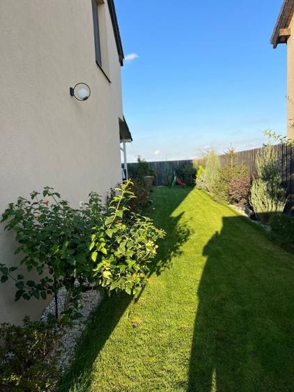 Vilă modernă P+1 în Westfield - 15