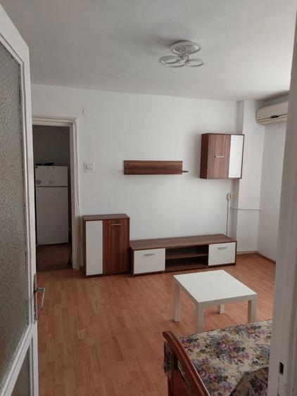 Proprietar inchiriez apartament 2 camere strada Garii de Nord - 2