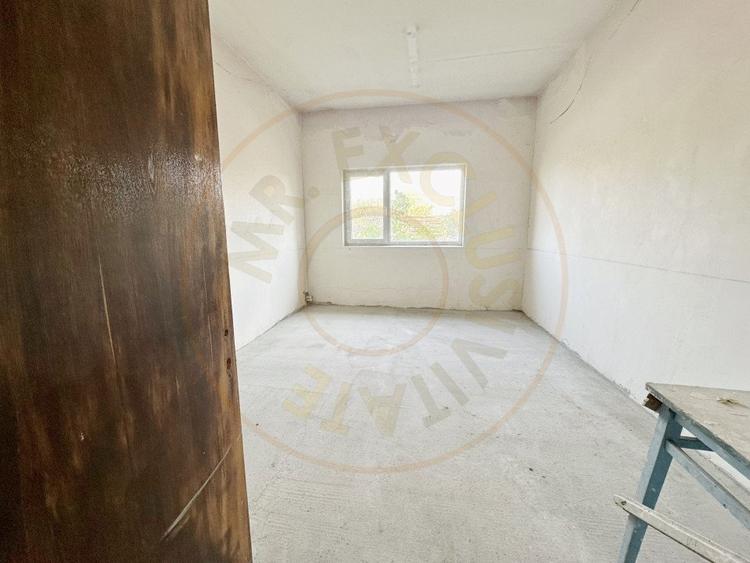 Cladiri industriale/birou+teren zona Vama Pitesti-fostul Arpechim - 10