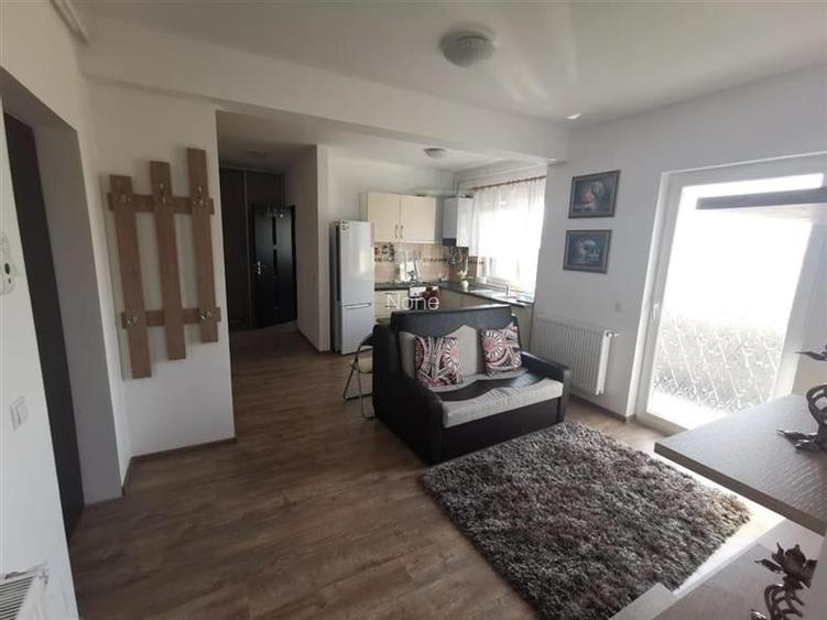 Apartament cu 2 camere semidecomandat, mobilat în Grigorescu Apartament cu 2 camere semidecomandat, mobilat în Grigorescu