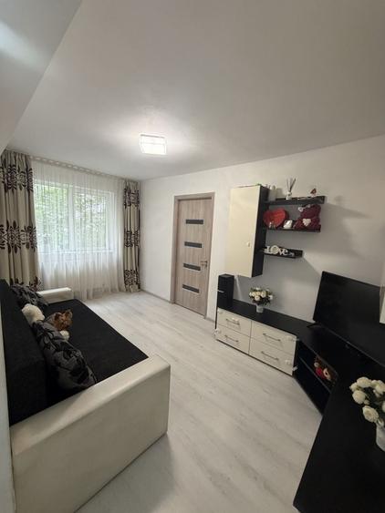 Inchiriez apartament cu 2 camere - 5