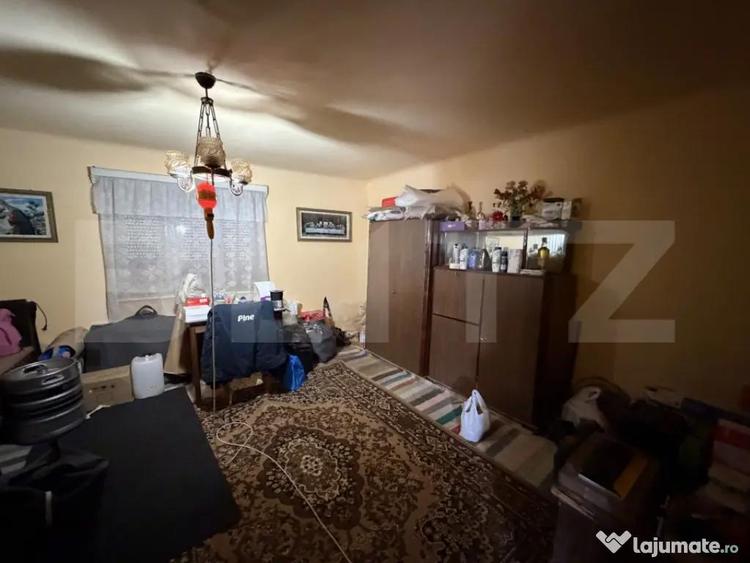 Casa cu 3 camere in suprafa?a de 80 mp ?i un teren de 2 - 6
