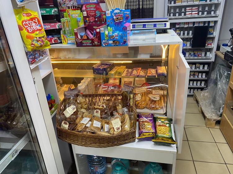 Spatiu comercial de inchiriat - 4