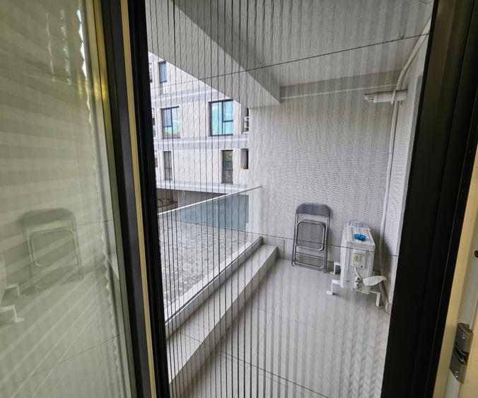 Birou, de 80.300003051758 mp, în Baicului