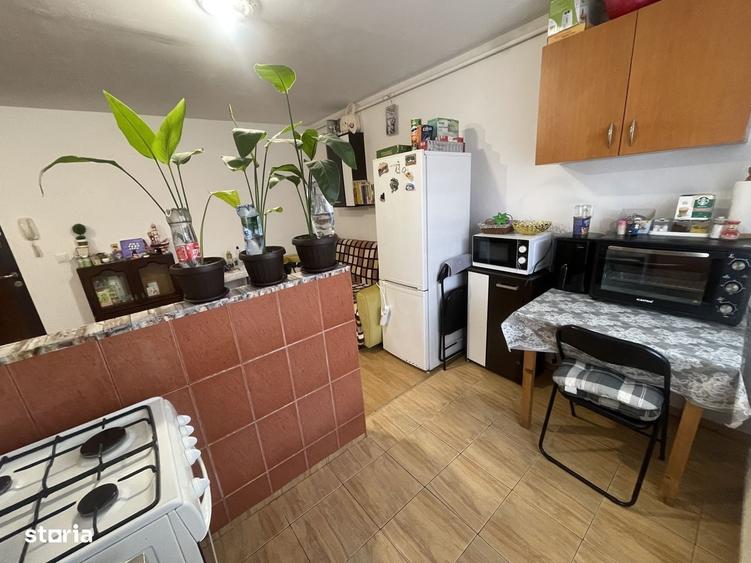Apartament cu 2 camere în Vasile Aaron