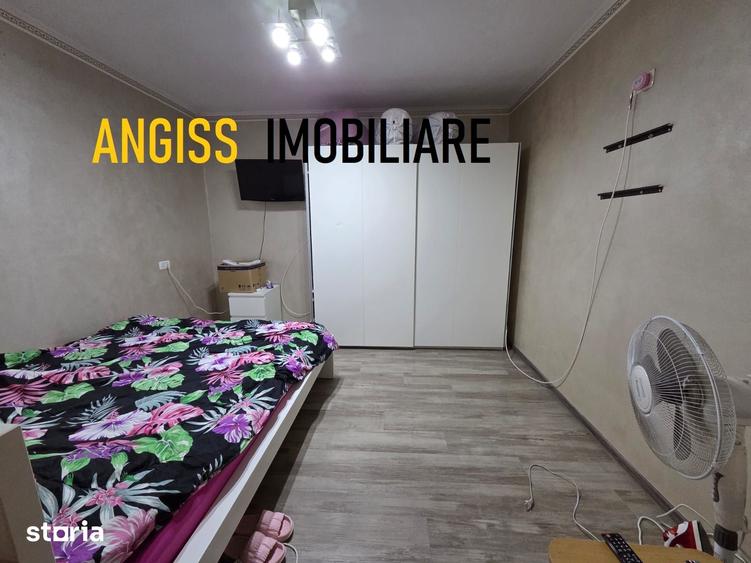 URGENT-Casa in Tulcea IDEALA pentru 2 familii - 16