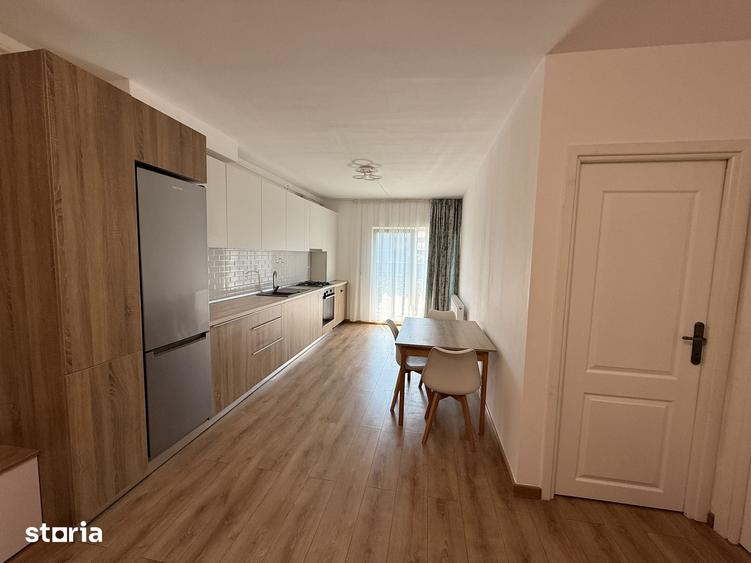 Apartament cu 3 camere în Florești