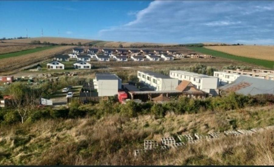 Teren 3700mp,Sura Mare, utilitati la hotar,cu intrare din Strada Noua - 3