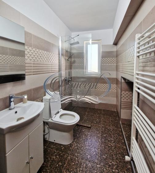 Casă individuală cu 6 camere cu Canalizare în Bună Ziua