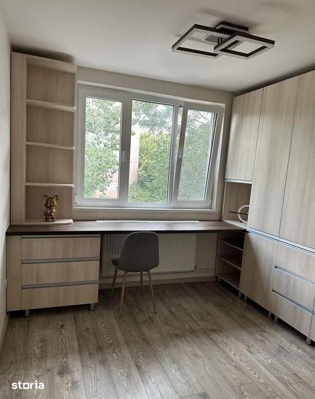 Apartament cu 3 camere decomandat în Militari