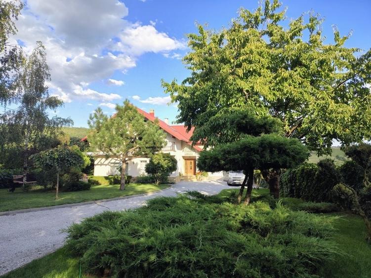 Casă cu 4 camere în Paltin