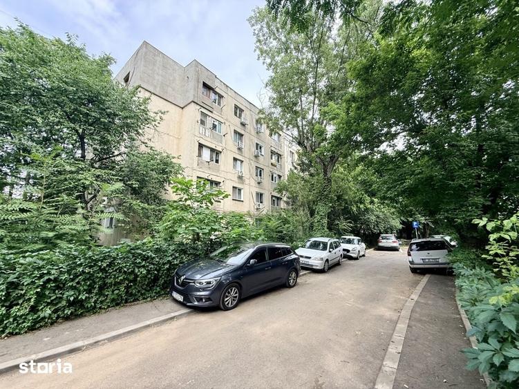 Apartament cu 2 camere semidecomandat în Gara de Nord