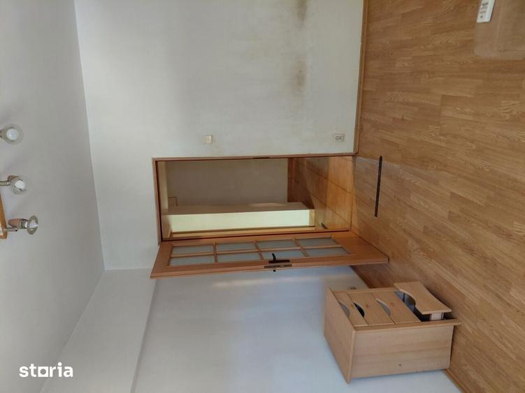 Apartament cu 3 camere decomandat în Rahova