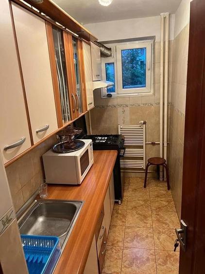 Garsonieră decomandată în Dristor