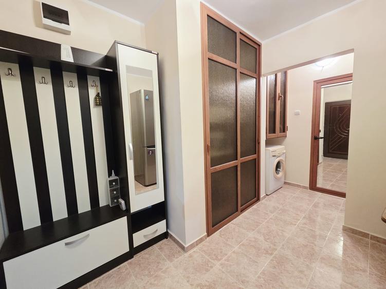 Apartament cu 2 camere decomandat în I. C. Frimu