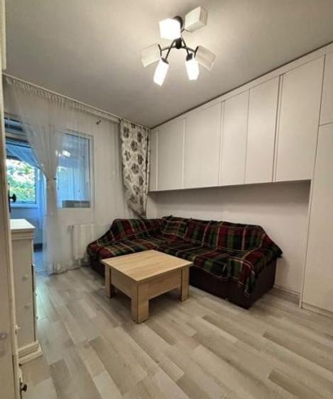 Apartament cu 2 camere semidecomandat, mobilat în Popești-Leordeni