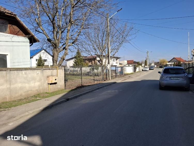 Teren de 1900 mp, în Domnești