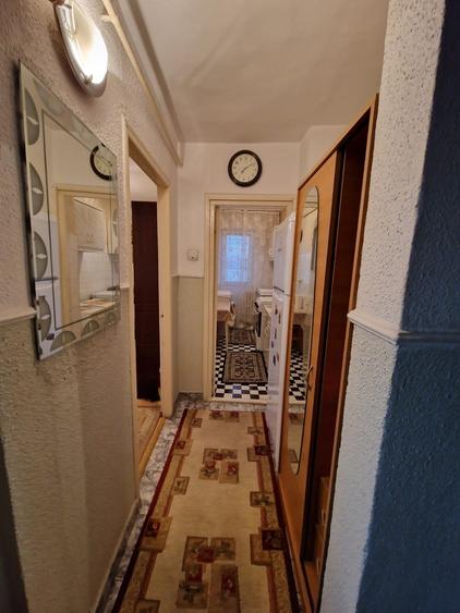 Apartament cu 2 camere, decomandat, zona Mircea cel Batran - 7