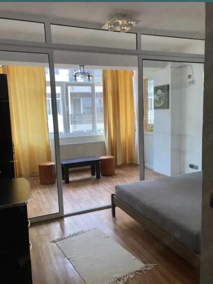 Inchiriez garsoniera Str Aurel Persu sector 4 - 4