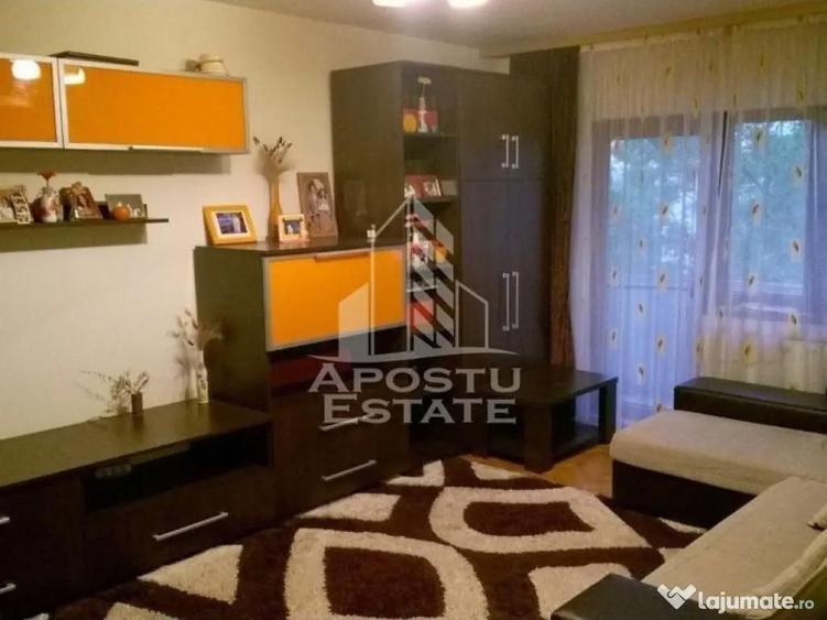 Apartament cu 3 camere la etaj intermediar, zona Bucovina - 4