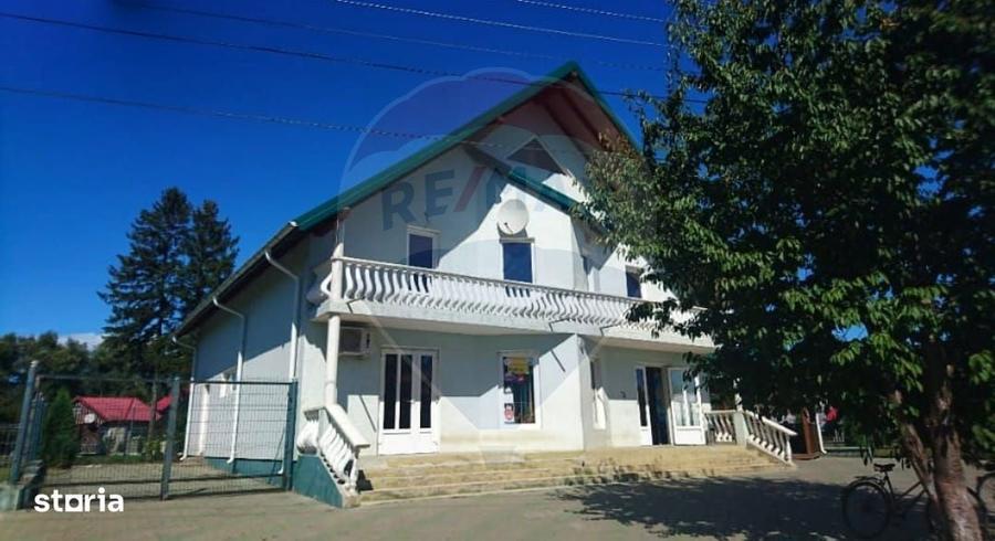Casa / Vila de vanzare sau spatiu comercial in Hurjuieni - 12