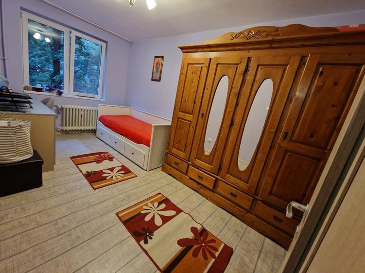 Apartament cu 3 camere decomandat, mobilat în Gheorgheni