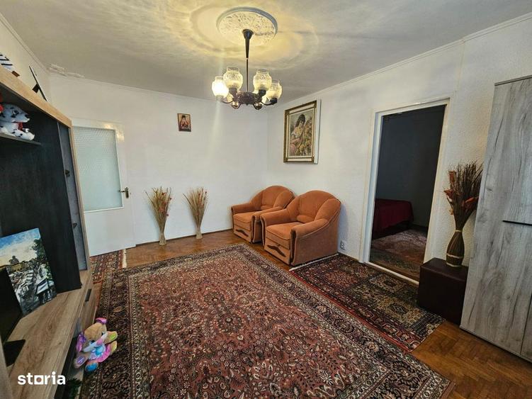 3 camere, zona Smirodava, etaj 1, mobilat ?i utilat, balcon - 6